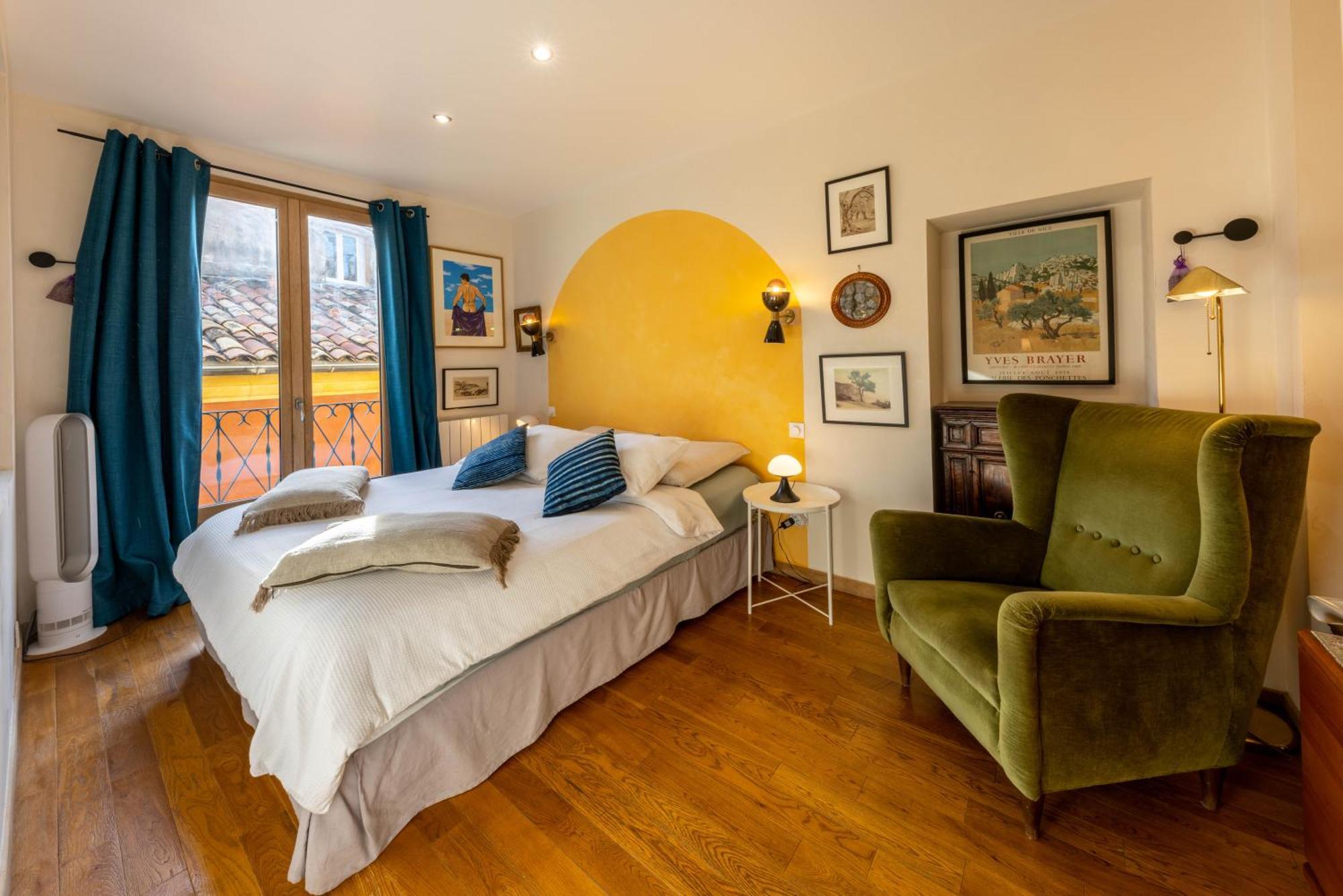 Spacious And Bright Flat Close To The Beach : Heart Of Old Ница Екстериор снимка